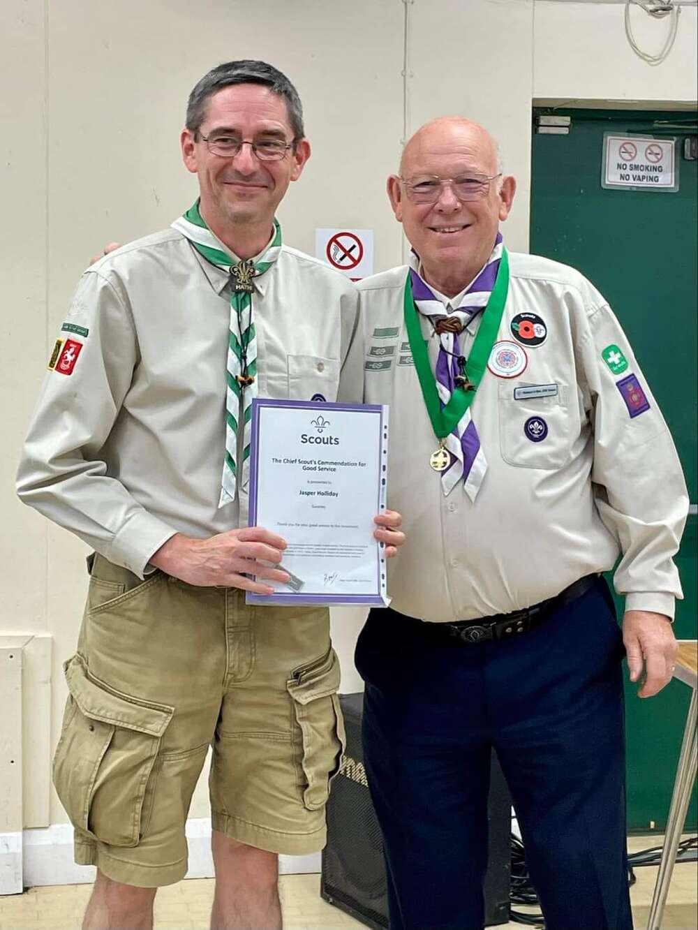 Jasper wins an award